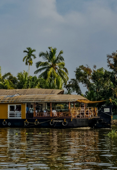 kuttanadu backwaters Kerala